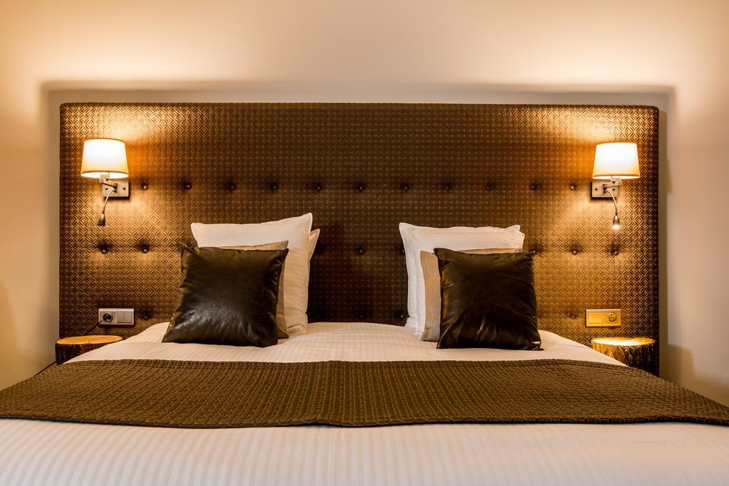 Hotel Den Hof Zelzate Esterno foto