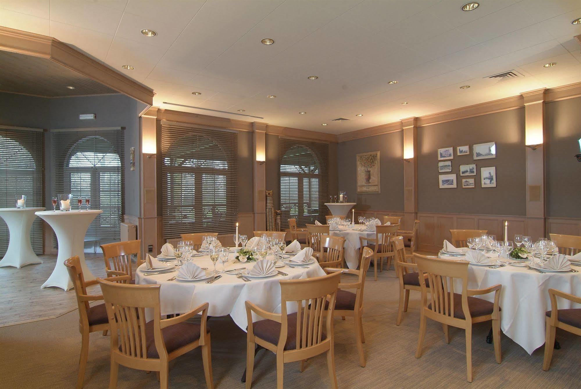 Hotel Den Hof Zelzate Esterno foto