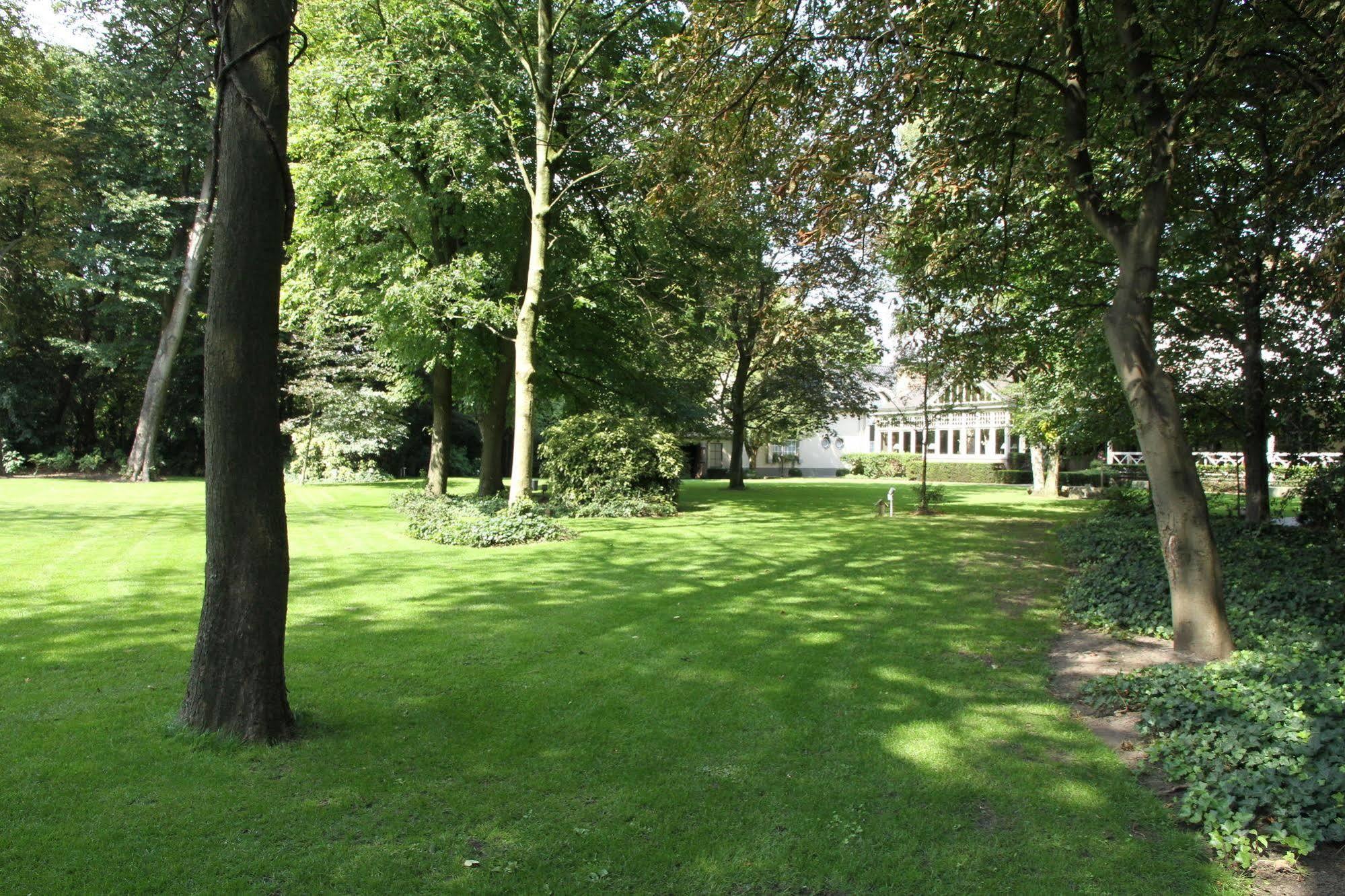 Hotel Den Hof Zelzate Esterno foto